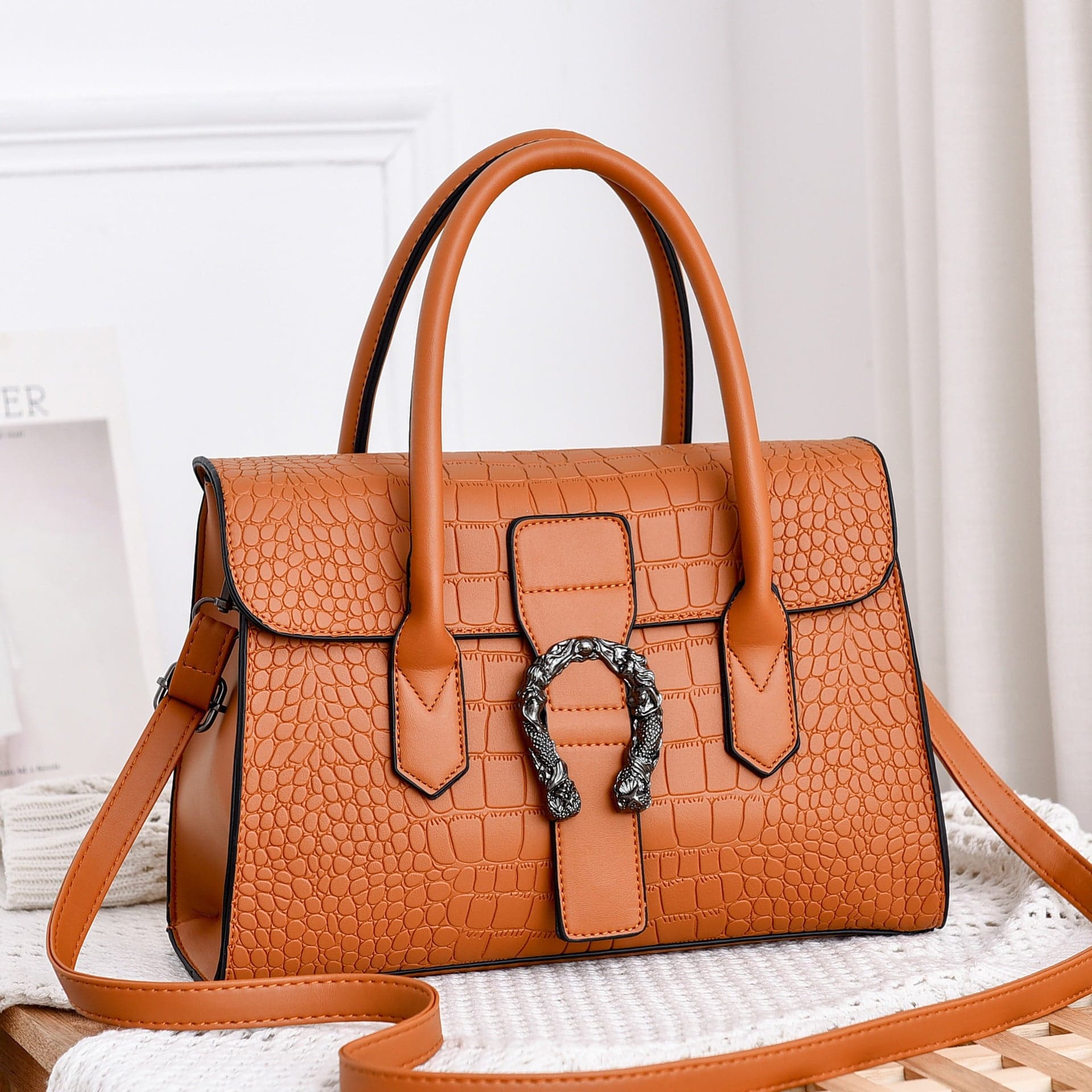 The Seoul Vegan Leather Tote — view 2